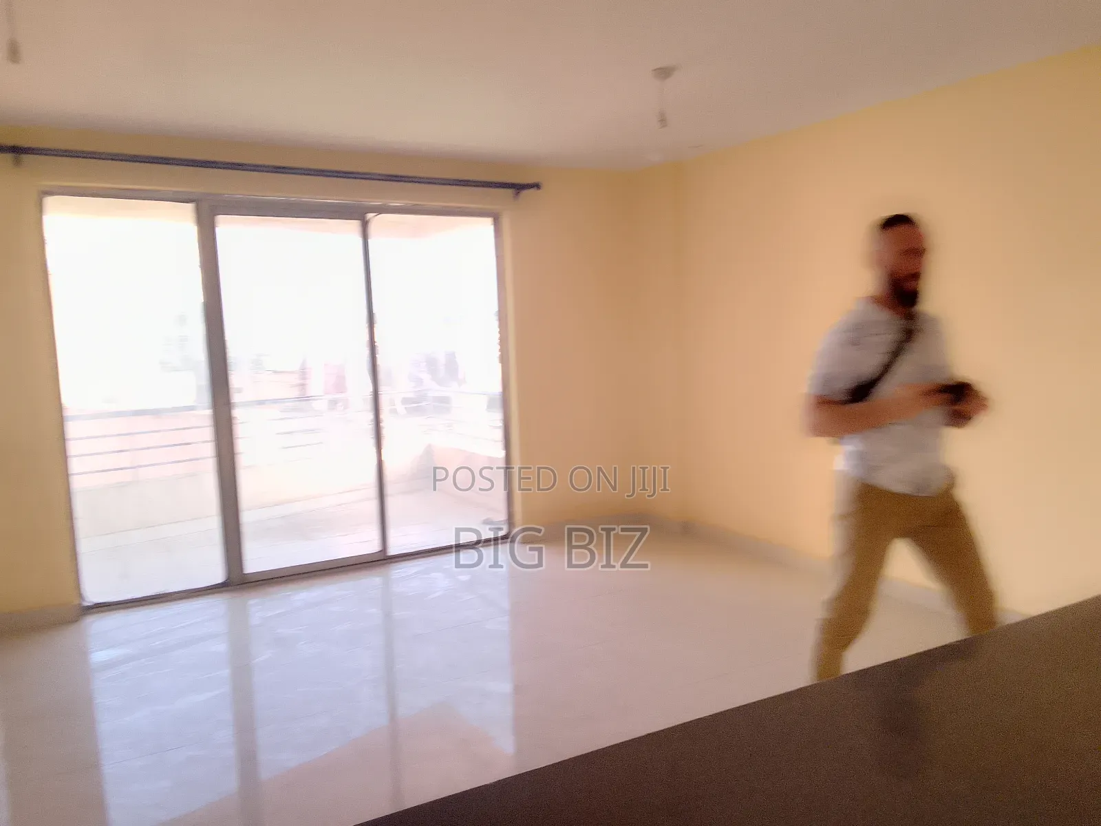2bdrm Apartment in 2@45K 3@55K, Parklands/Highridge for rent