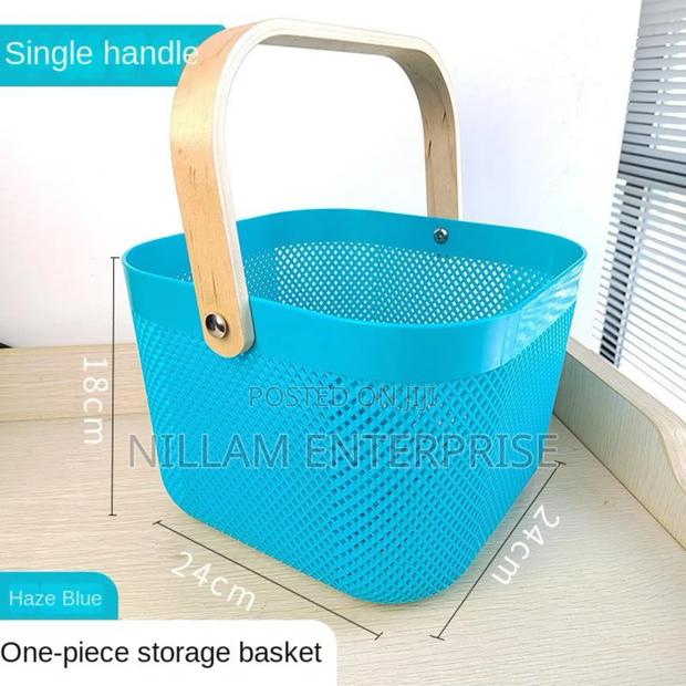 *Portable Plastic Storage Basket - thumbnail 6
