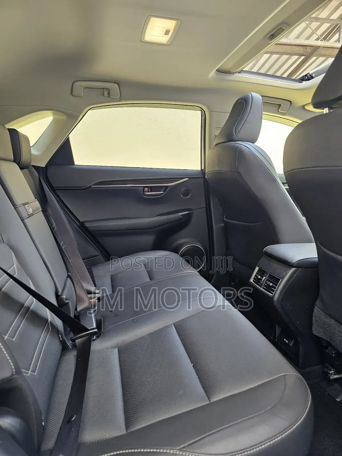 Lexus NX 2018 Off white