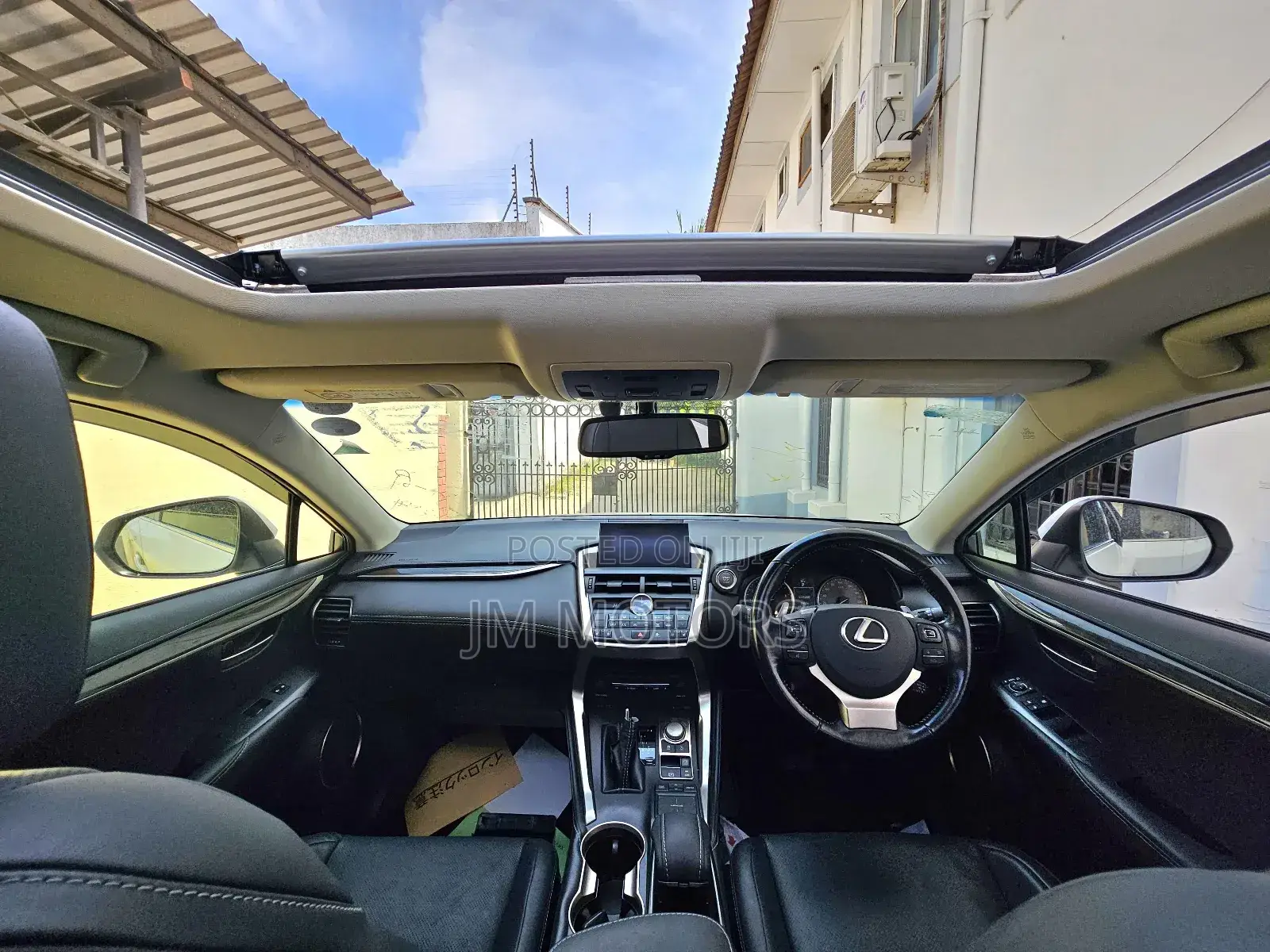 Lexus NX 2018 Off white