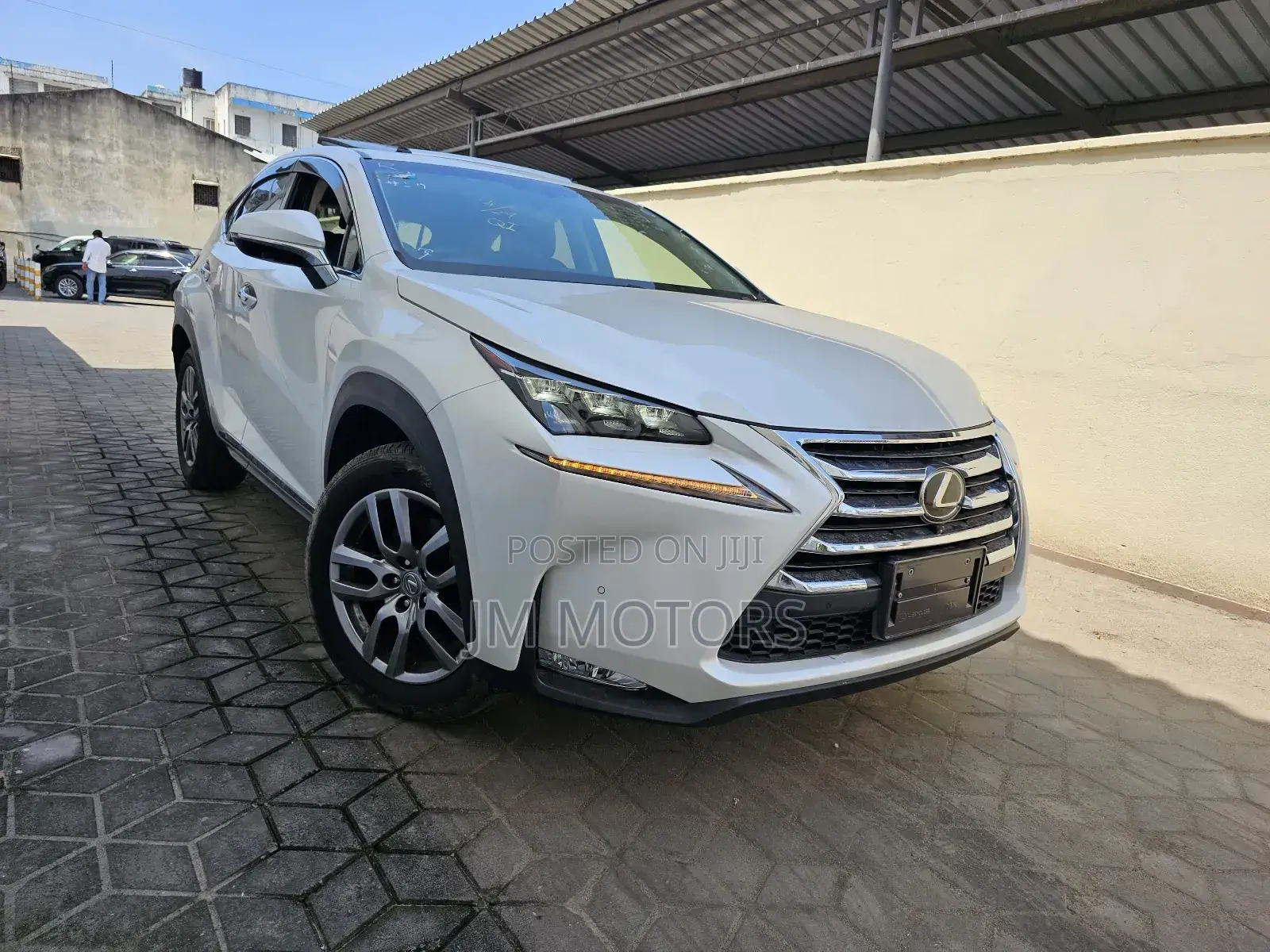 Lexus NX 2018 Off white