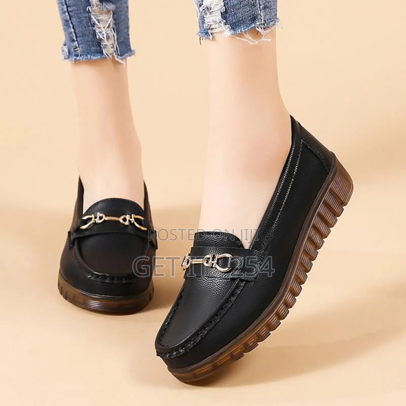 *Ladies Leather Loafers*
*Sizes 38, 39*
