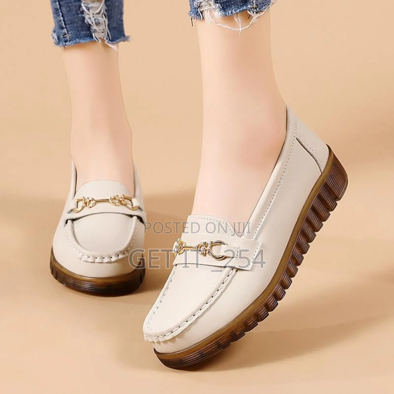 *Ladies Leather Loafers*
*Sizes 38, 39*