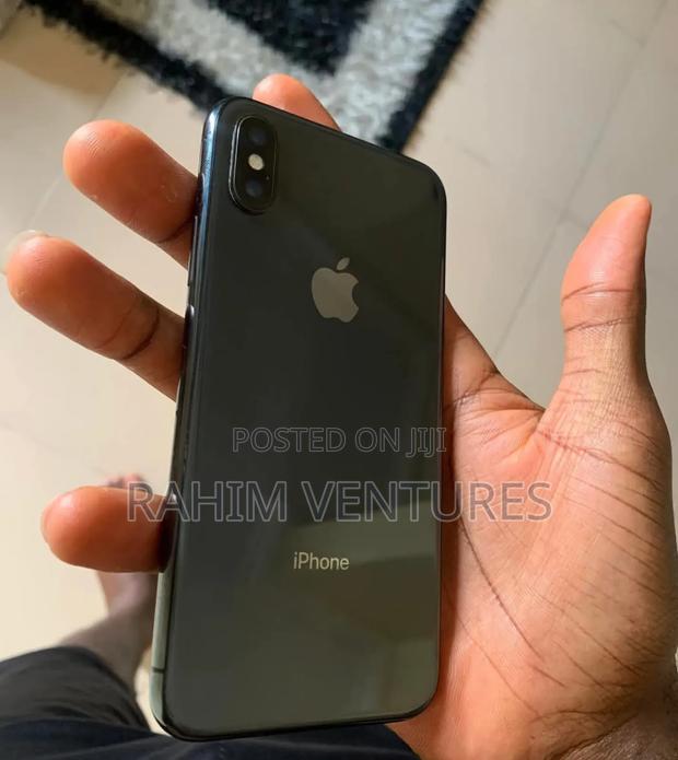 Apple iPhone X 256 GB Black - thumbnail 2