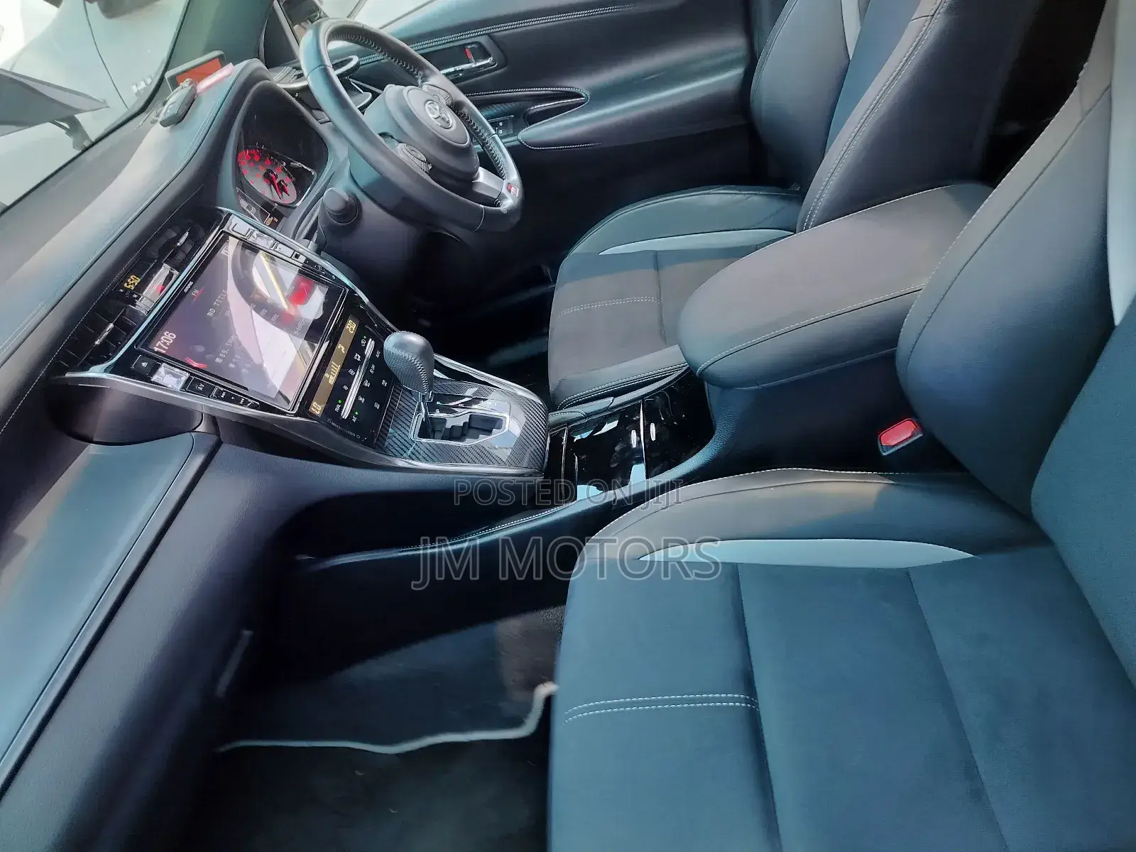 Toyota Harrier 2018 Matt Black