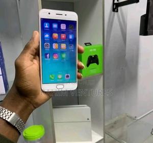 Oppo A57 32 GB Rose Gold - main view