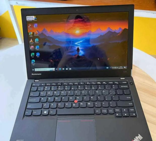Laptop Lenovo ThinkPad X250 8GB Intel Core i5 HDD 500GB