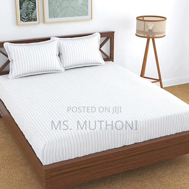 6*7 5pc White Fitted Bedsheets