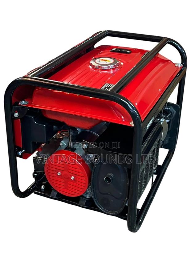 K-Max KINGMAX 4600E 2.4 Kva Petrol Generator ( BEAND NEW ) - thumbnail 3