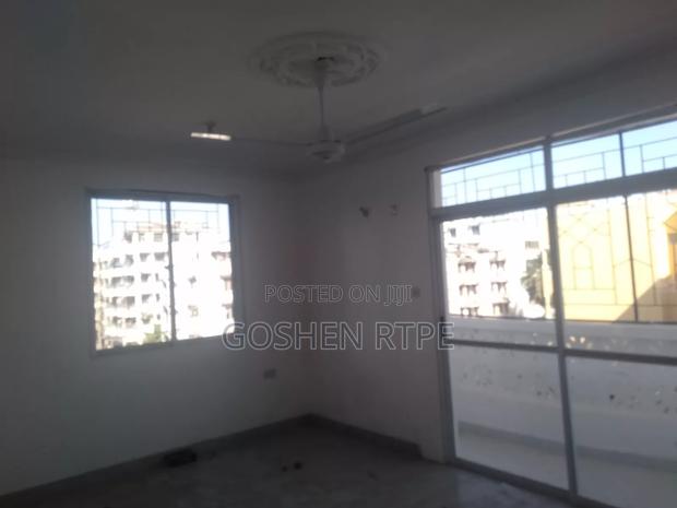 2bdrm Apartment in Mvita - Kingorani, Majengo for rent