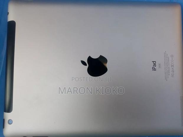 Apple iPad 3 Wi-Fi + Cellular 64 GB Gray - thumbnail 5