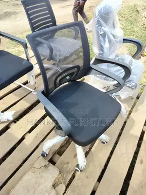 Secretarial Low Back Office Chair