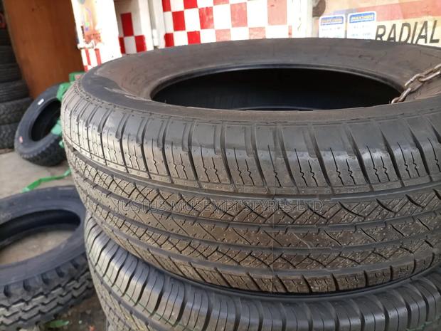225/65r17 Maxtrek Tyres