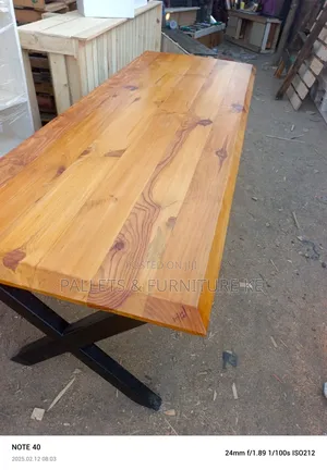 Bold Wood Table