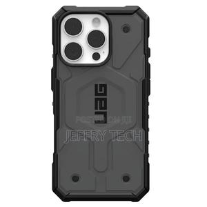iPhone 16 Pro UAG Pathfinder Rugged Armor Case With Magsafe - thumbnail 2