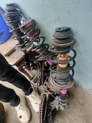 Toyota Spade Complete Shock