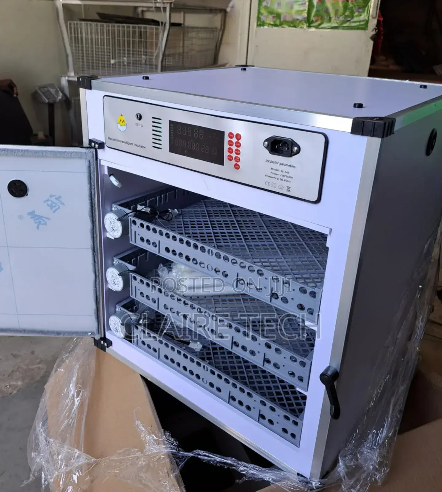 204 Eggs Incubator