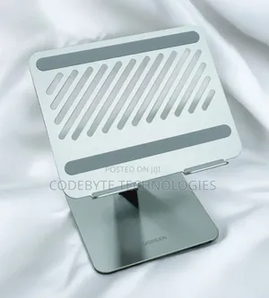 UGREEN Adjustable Laptop Stand (Silver)