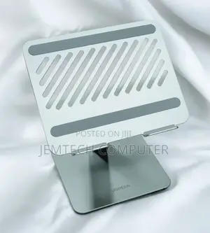 UGREEN Adjustable Laptop Stand (Silver)