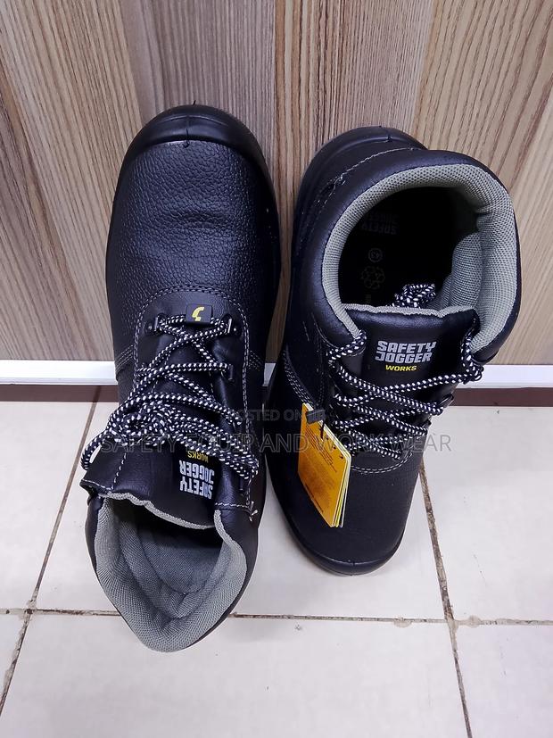 High Quality Safety Boots - main view