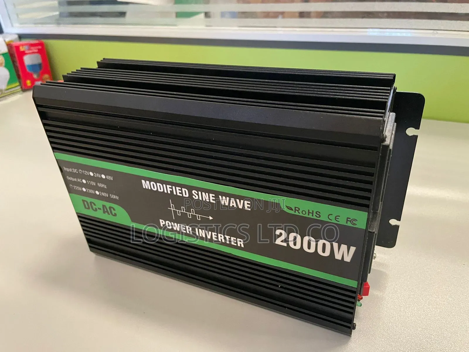 Yachu 2000watts Pure Sine Wave Solar Power Inverter