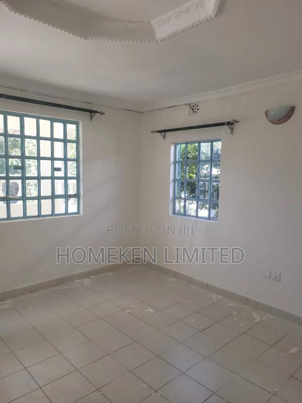 4bdrm Bungalow in Rimpa for rent - thumbnail 8