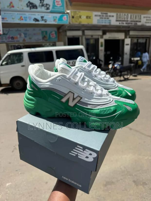 New Balance 1000 - thumbnail 2