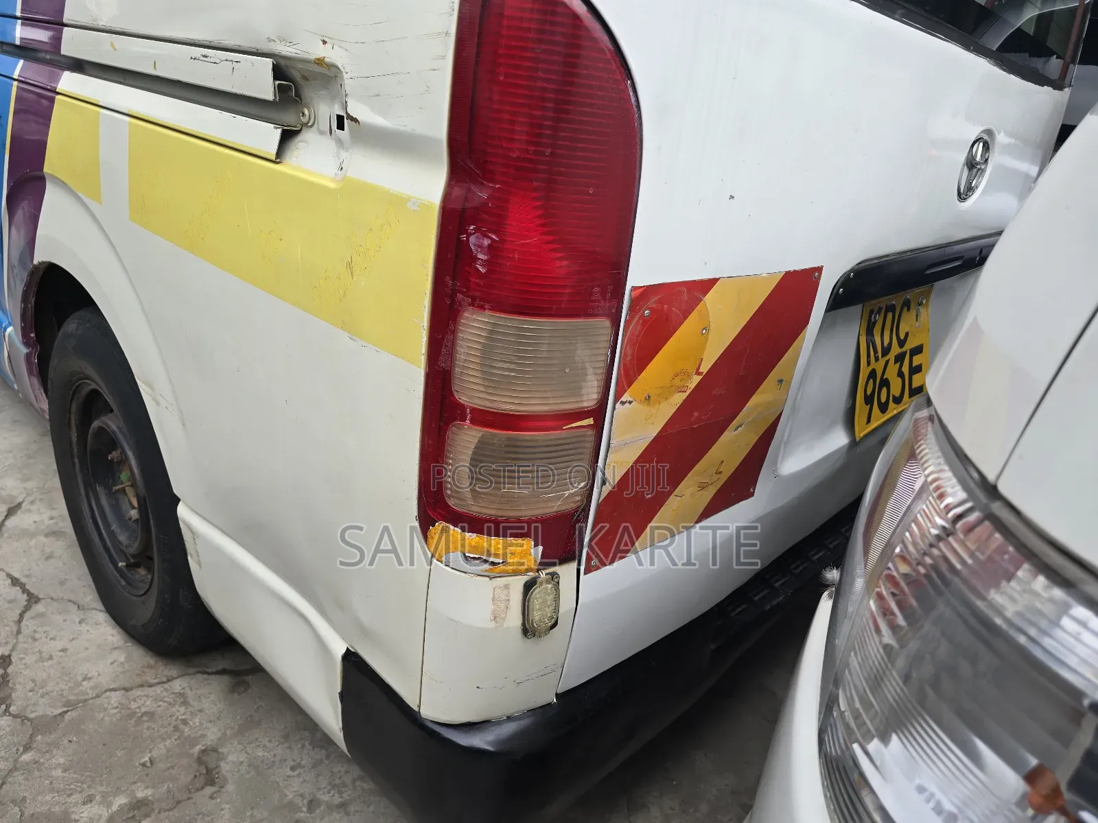 Toyota HiAce 2014 White