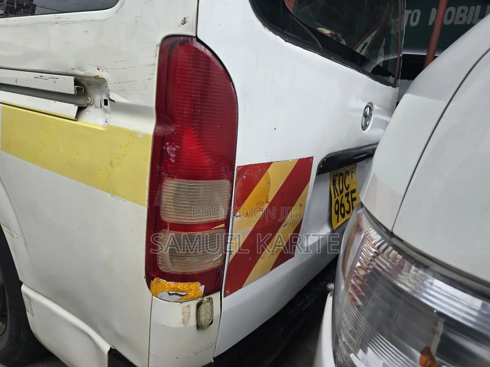 Toyota HiAce 2014 White