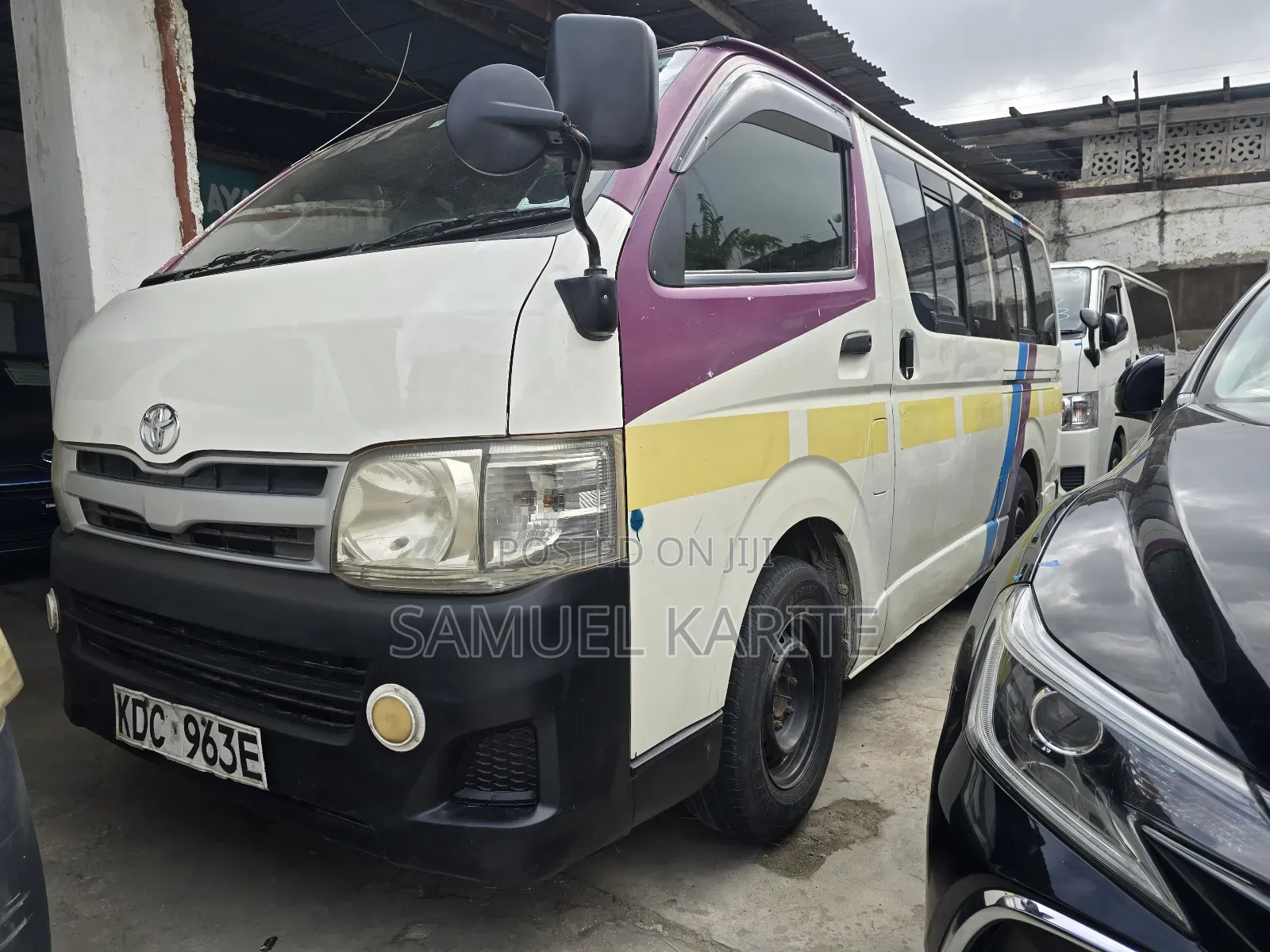 Toyota HiAce 2014 White