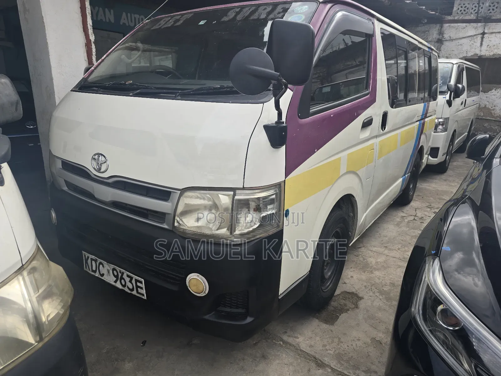 Toyota HiAce 2014 White
