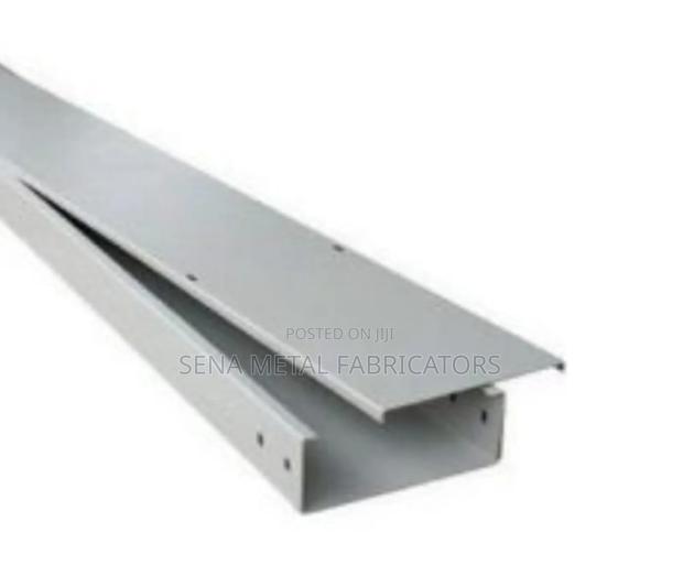 Trunking Cable With Compartment