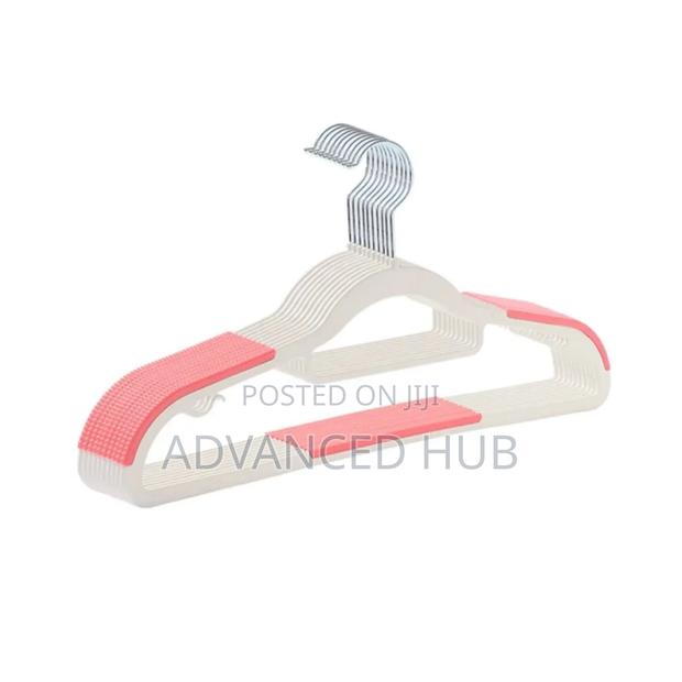 10pc Houdeholds Hangers - thumbnail 3