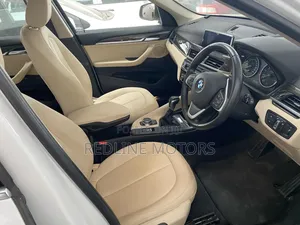 BMW X1 xDrive28i AWD 2018 Pearl