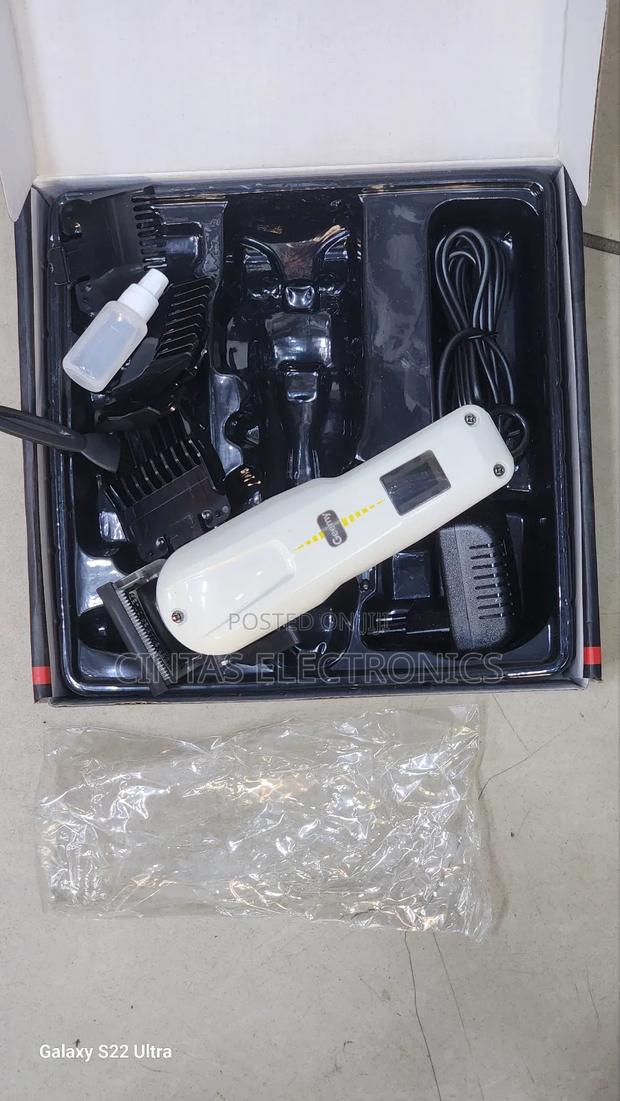 Geemy Gm-6018 Hair Clipper
