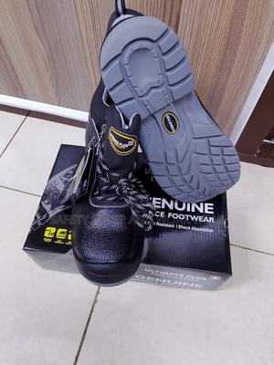 Ultimate Plus Protective Gear - thumbnail 2