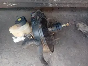 Toyota Premio Old Model Break Booster Master Cylinder