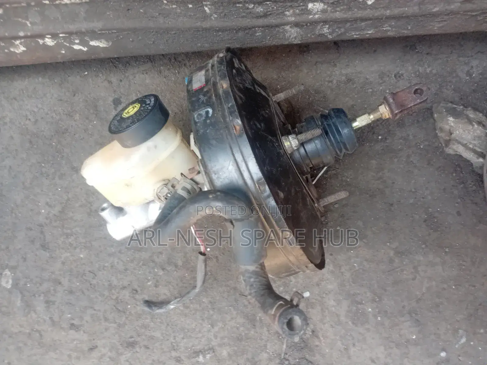 Toyota Premio Old Model Break Booster Master Cylinder
