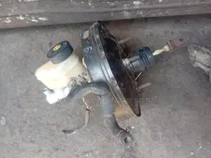 Toyota Premio Old Model Break Booster Master Cylinder