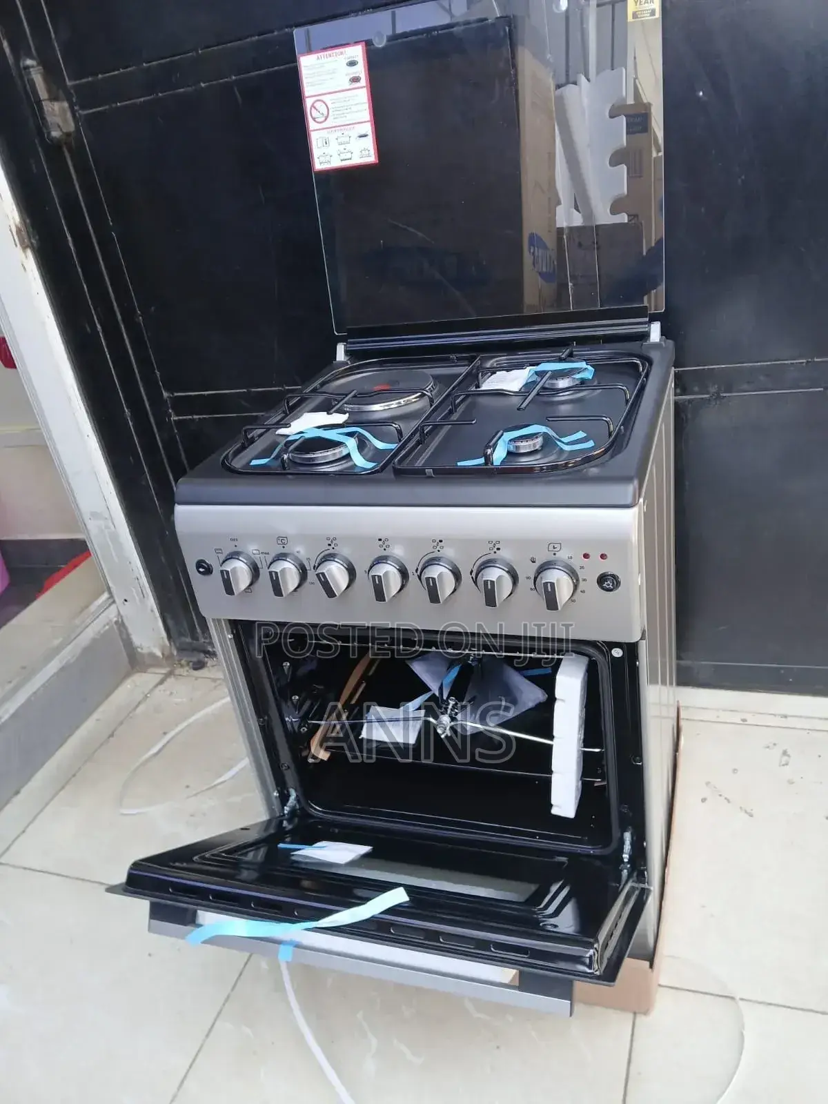 Von 58*58 3gas +1electric Standing Cooker (VCF553131NFS)