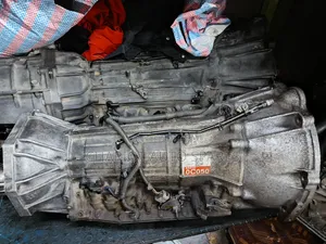 2UZ Half Gearbox for Toyota Prado V8 (Petrol)