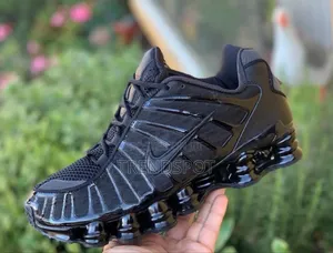 Nike Shox Tl Size 39______45. P