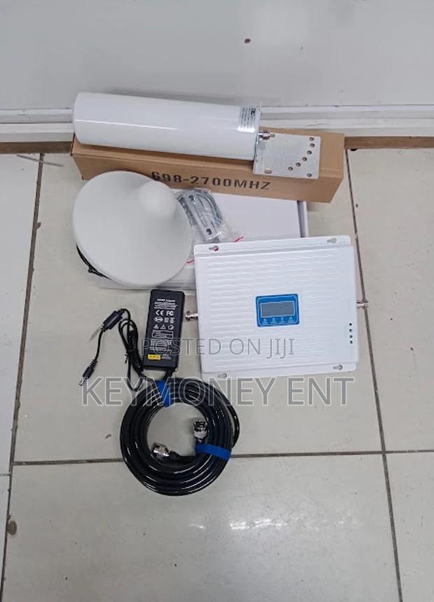 Universal Signal Booster – 300 SQM 2G, 3G, 4G, 5G