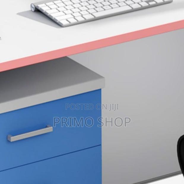 Workstations:4-Seat Modern Modular Professional Work Area - thumbnail 2