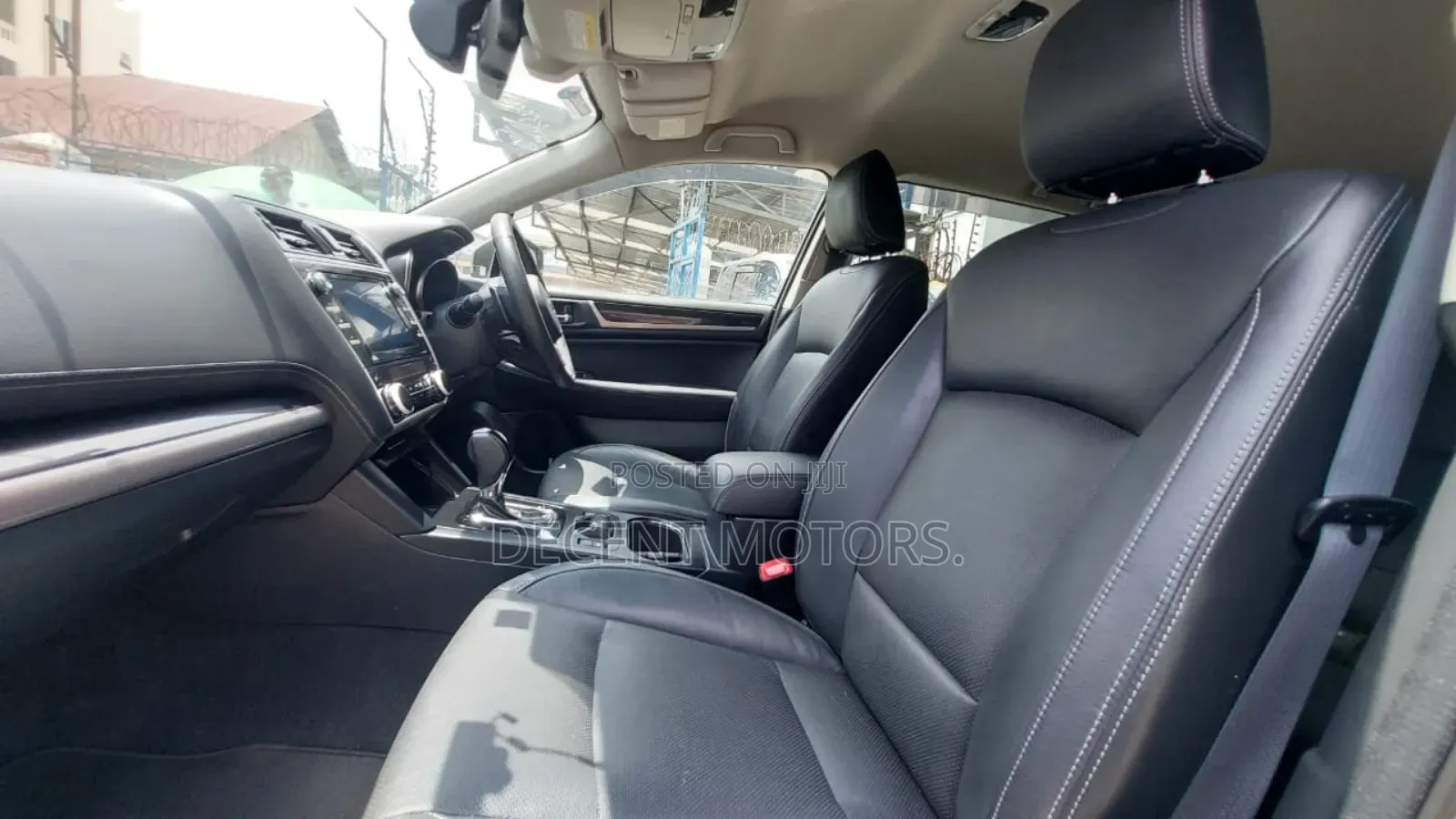 Subaru Outback 2.5i Premium AWD 2018 Gold
