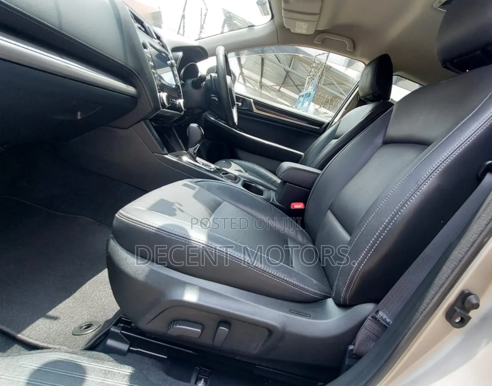 Subaru Outback 2.5i Premium AWD 2018 Gold