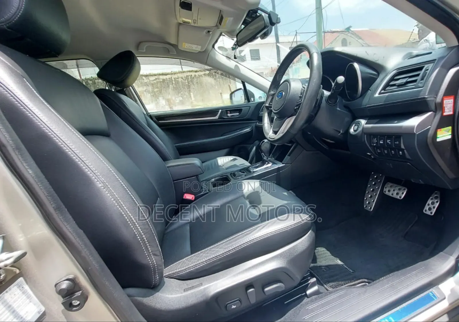 Subaru Outback 2.5i Premium AWD 2018 Gold