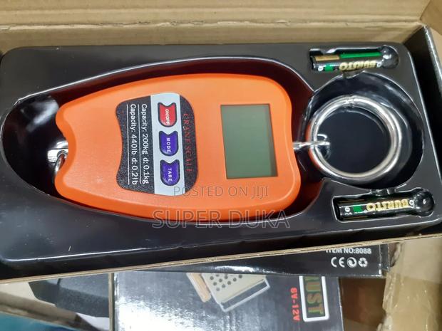 Mini Crane Scale. 200kg /440 Lb. Rechargeable