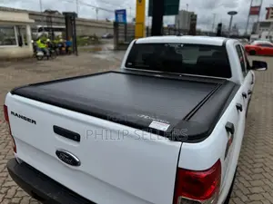 Roller Lid Fitted on Ford Ranger