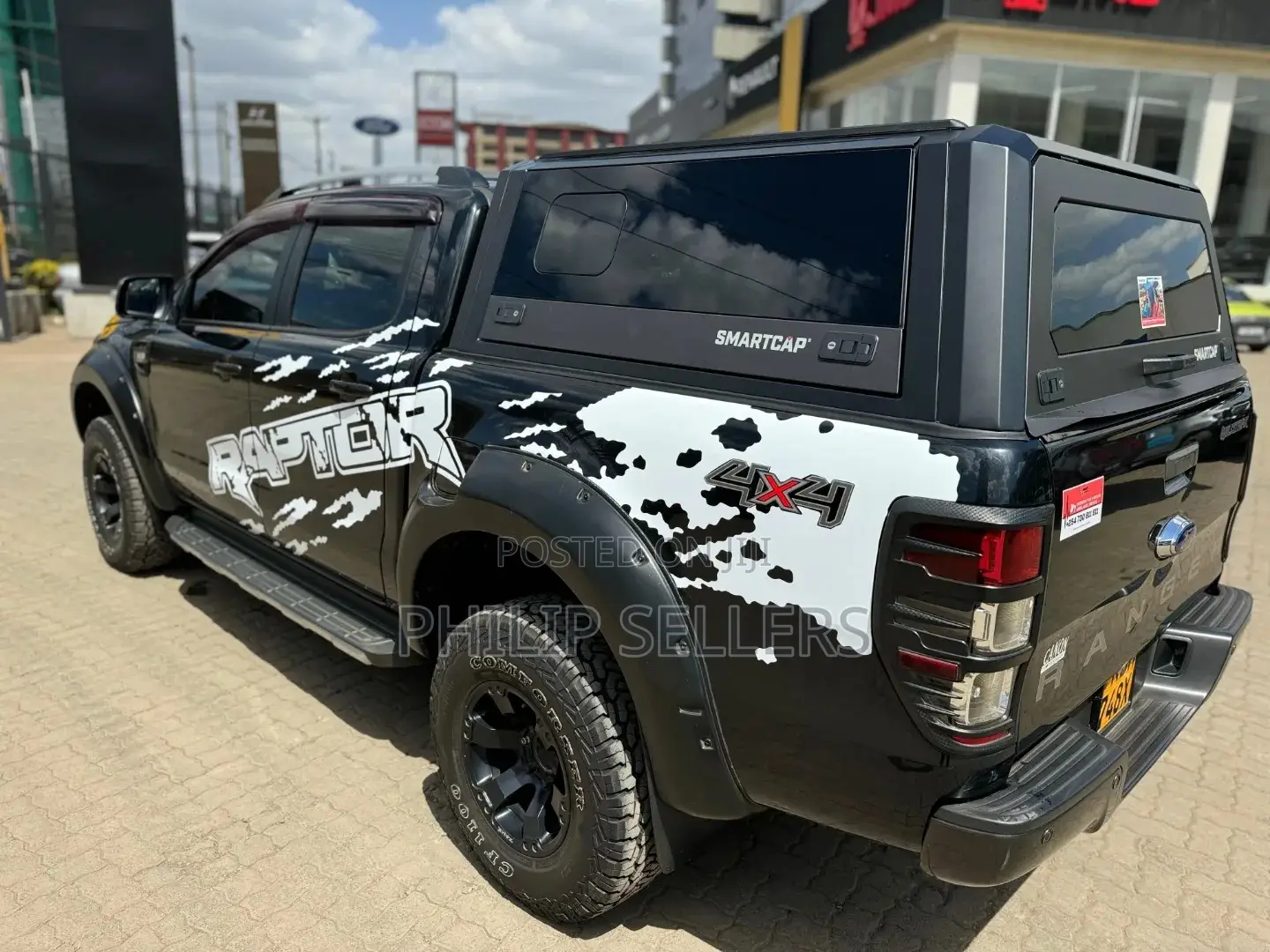 Ford Raptor Fitted With the Smartcap Evo Sport Canopy